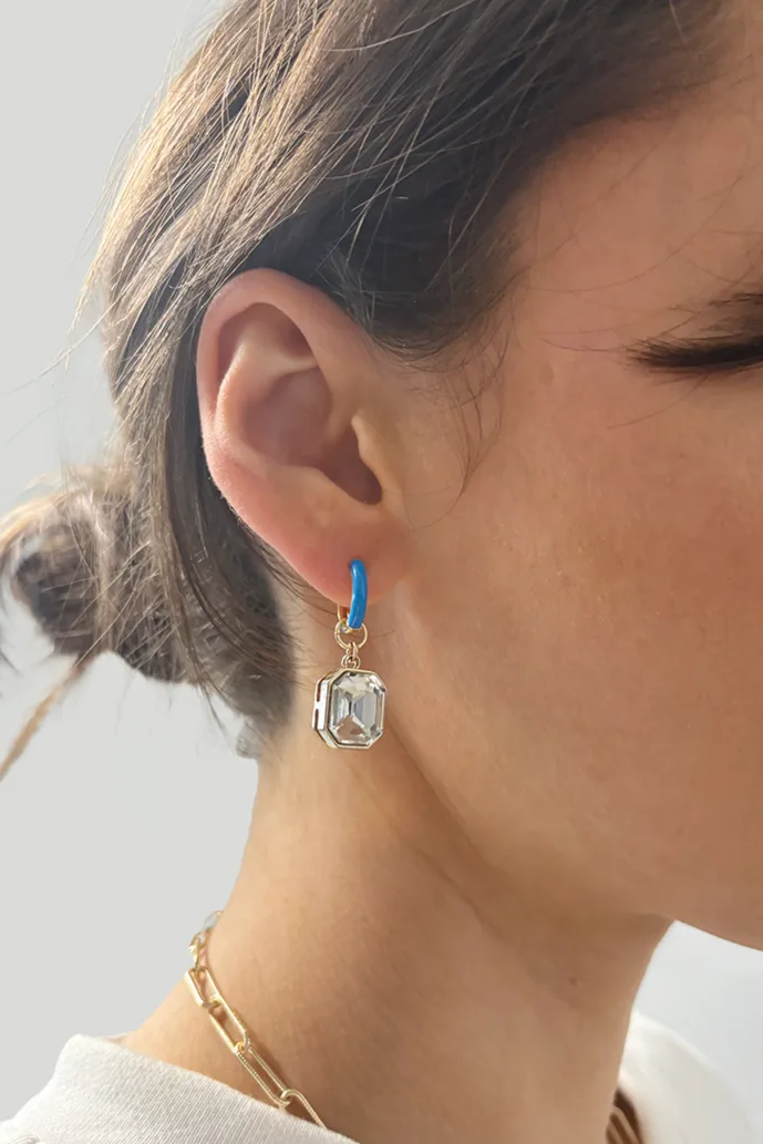 Pl X Ri - Enamel & Shine Mismatched — Gold hoop earrings product view 3