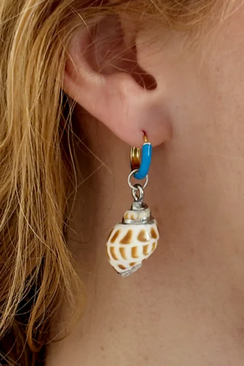 On The Beach — Gold hoop earrings product view 2