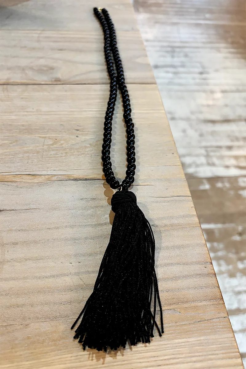 Alder - Black — Beaded Necklace product view 2