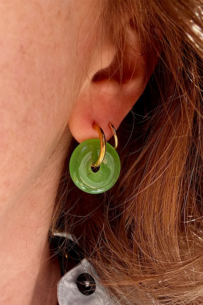 Kendra — Gold hoop earrings product view 3
