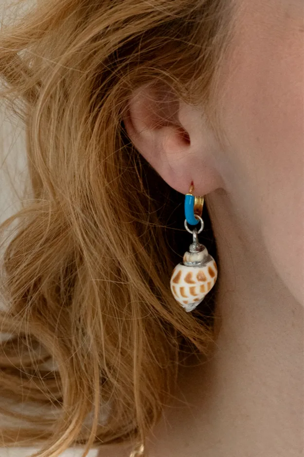 On The Beach — Gold hoop earrings product view 4