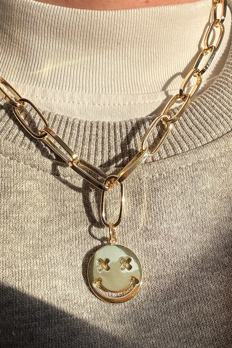 You'Re Smiling Again — Gold Necklace Chain product view 3
