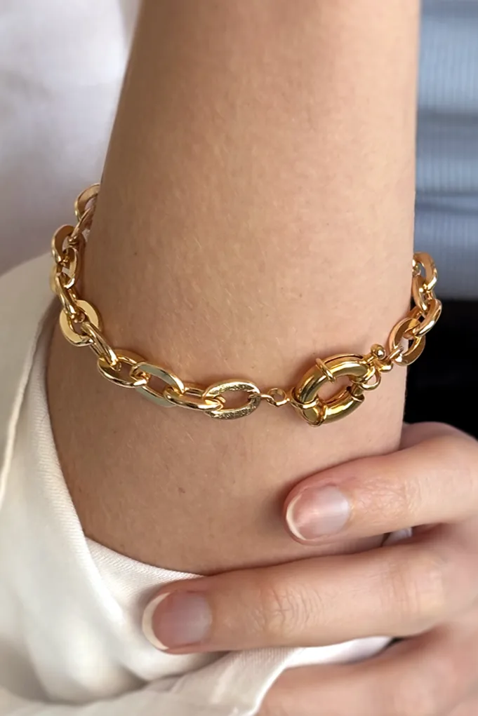 Sunrise — Gold chain bracelet product view 2