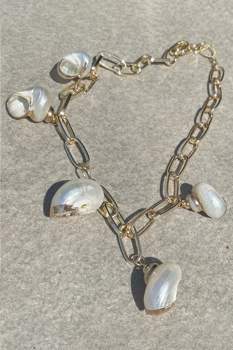 Mabel — Gold Necklace Chain product view 4