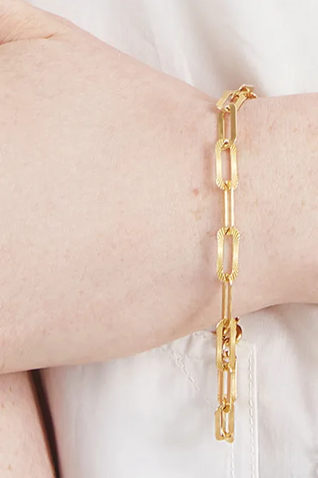 George — Gold chain bracelet product view 2