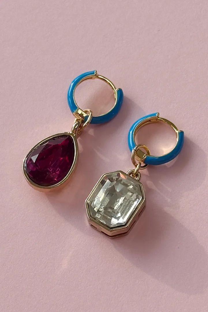 Pl X Ri - Enamel & Shine Mismatched — Gold hoop earrings product view 1